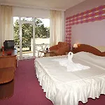 Hotel Alen Mak 7 2*