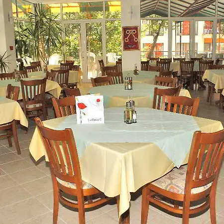 Хотел Alen Mak 7 2*