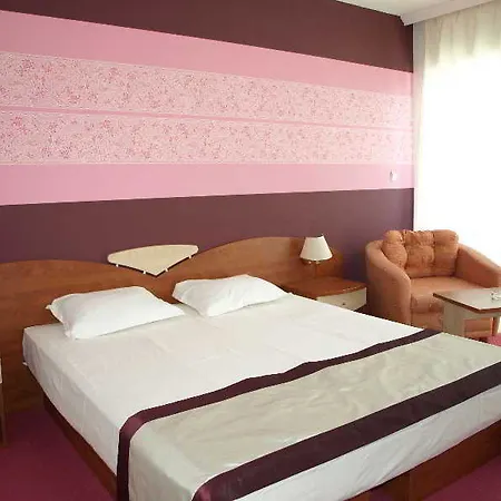 Alen Mak 7 Хотел Златни пясъци